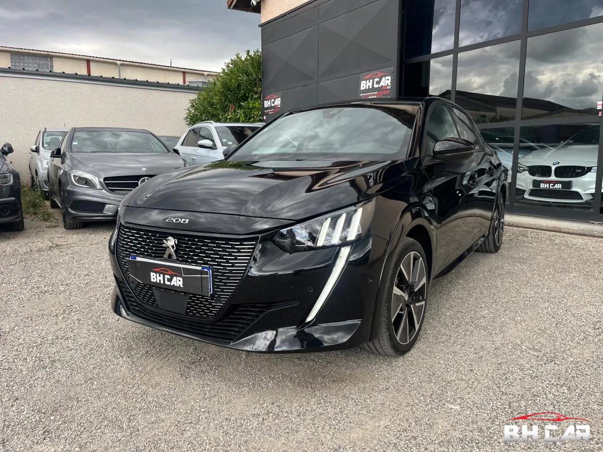 Image: Peugeot E-208 136cv - Finition GT
