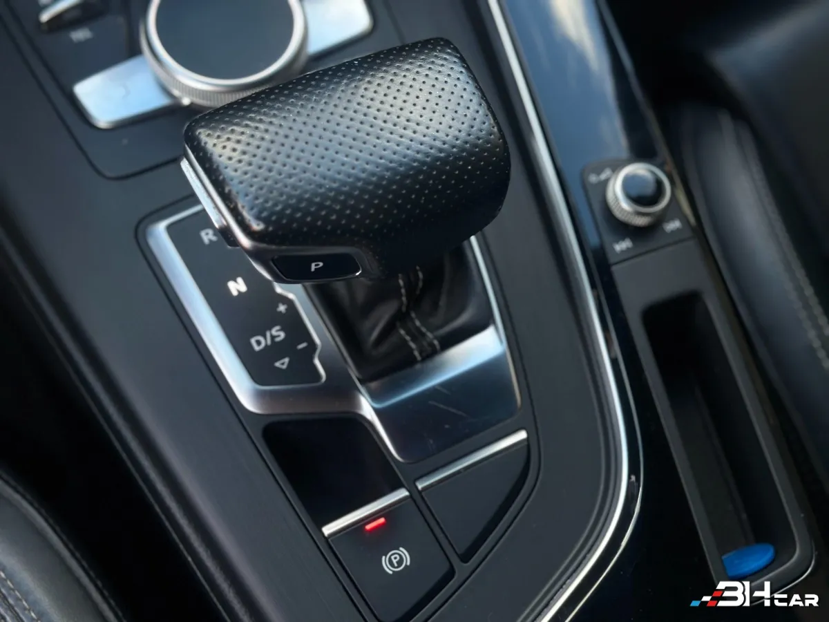 Audi A4 - photo 22