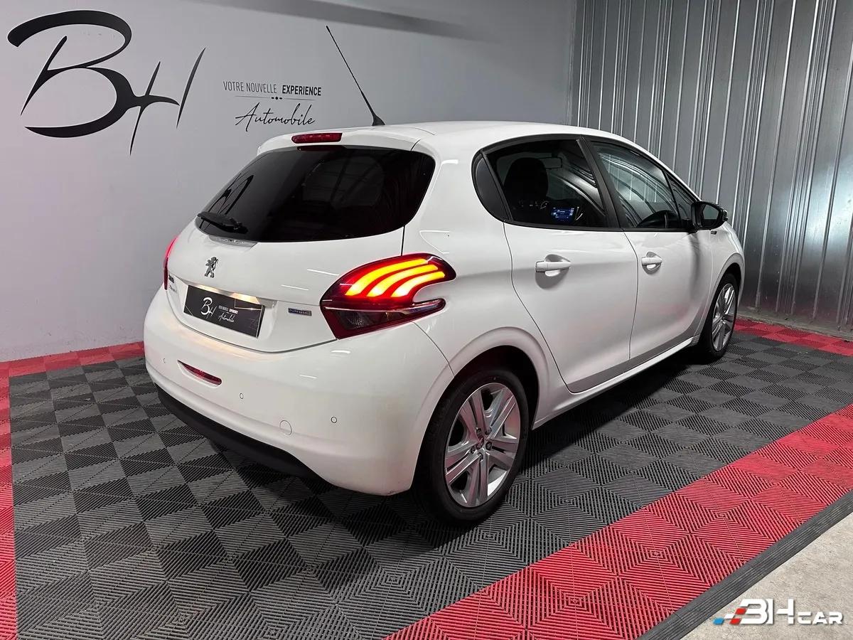 Aperçu indisponible de Peugeot 208