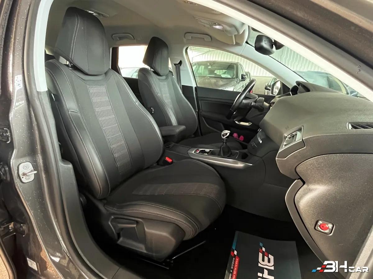 Aperçu indisponible de Peugeot 308