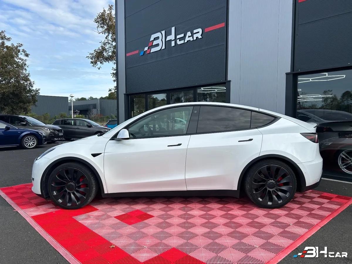 Aperçu indisponible de Tesla Model-y