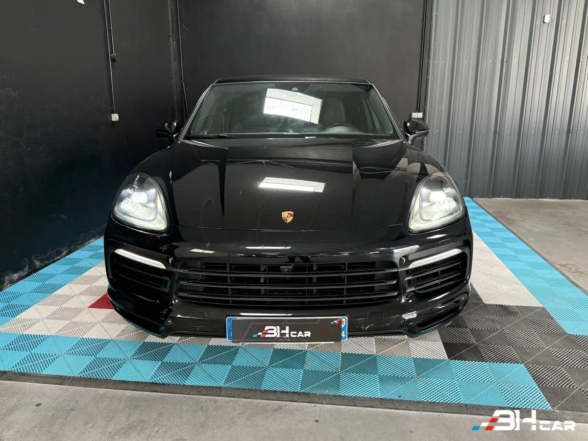 Porsche Cayenne - photo 2