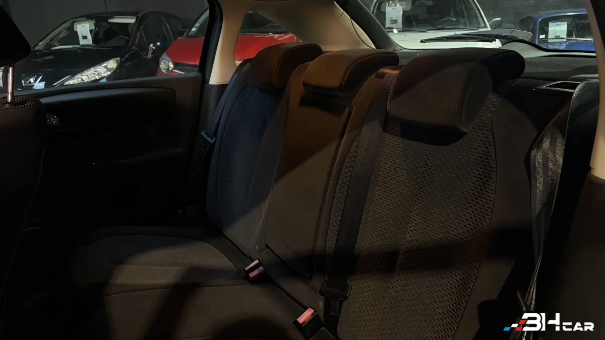 Citroen C4 - photo 14