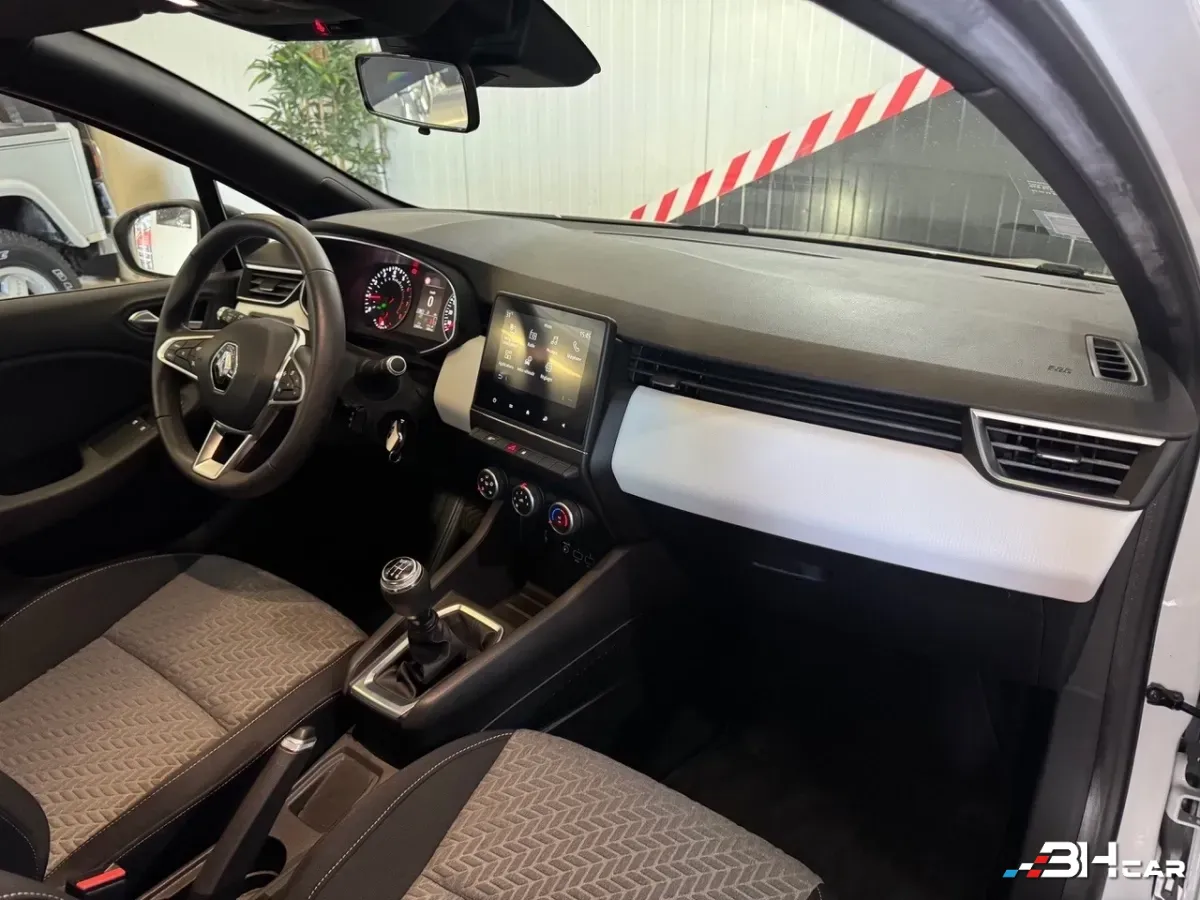 Renault Clio - photo 7