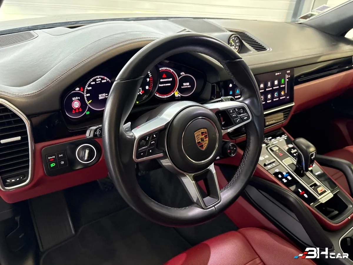 Porsche Cayenne - photo 3