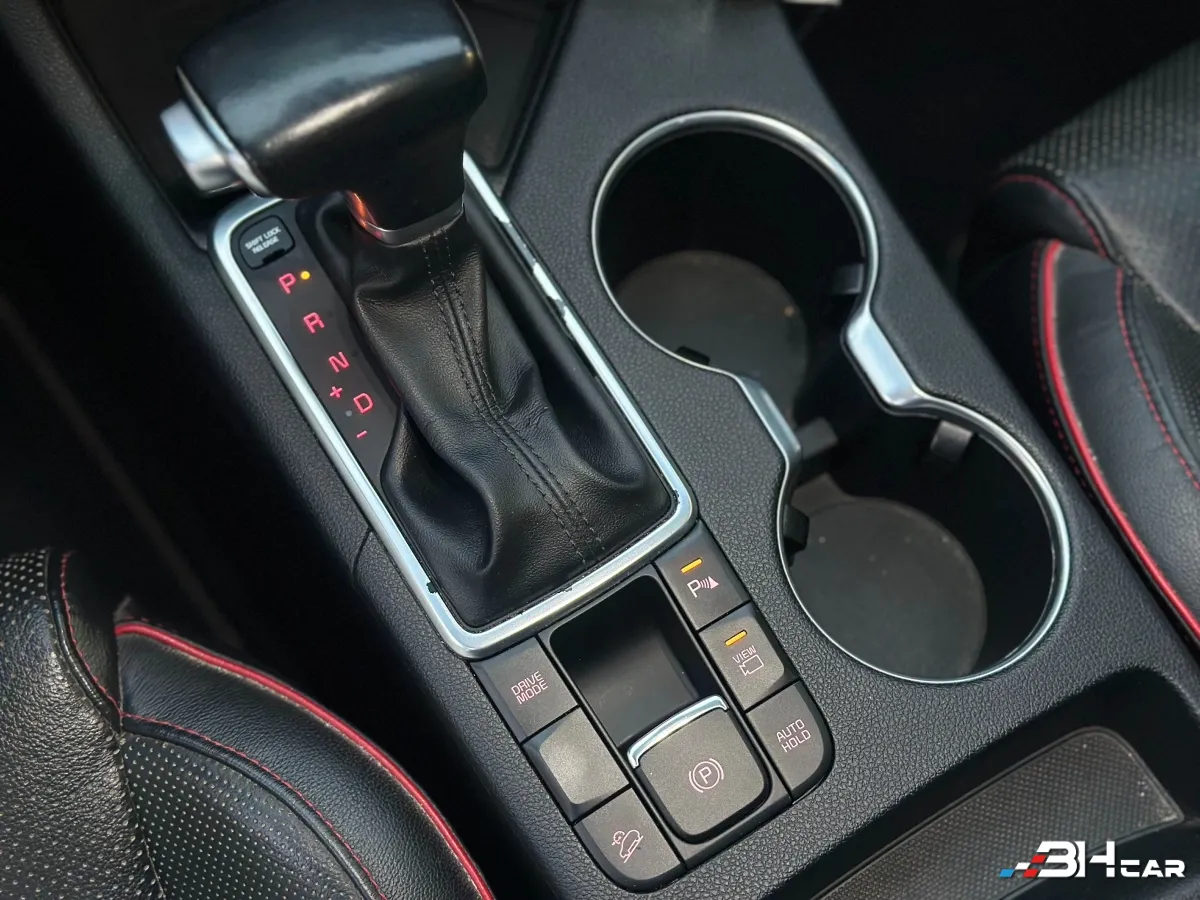 Kia Sportage - photo 21