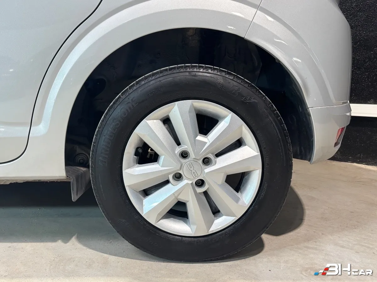 Dacia Sandero - photo 23