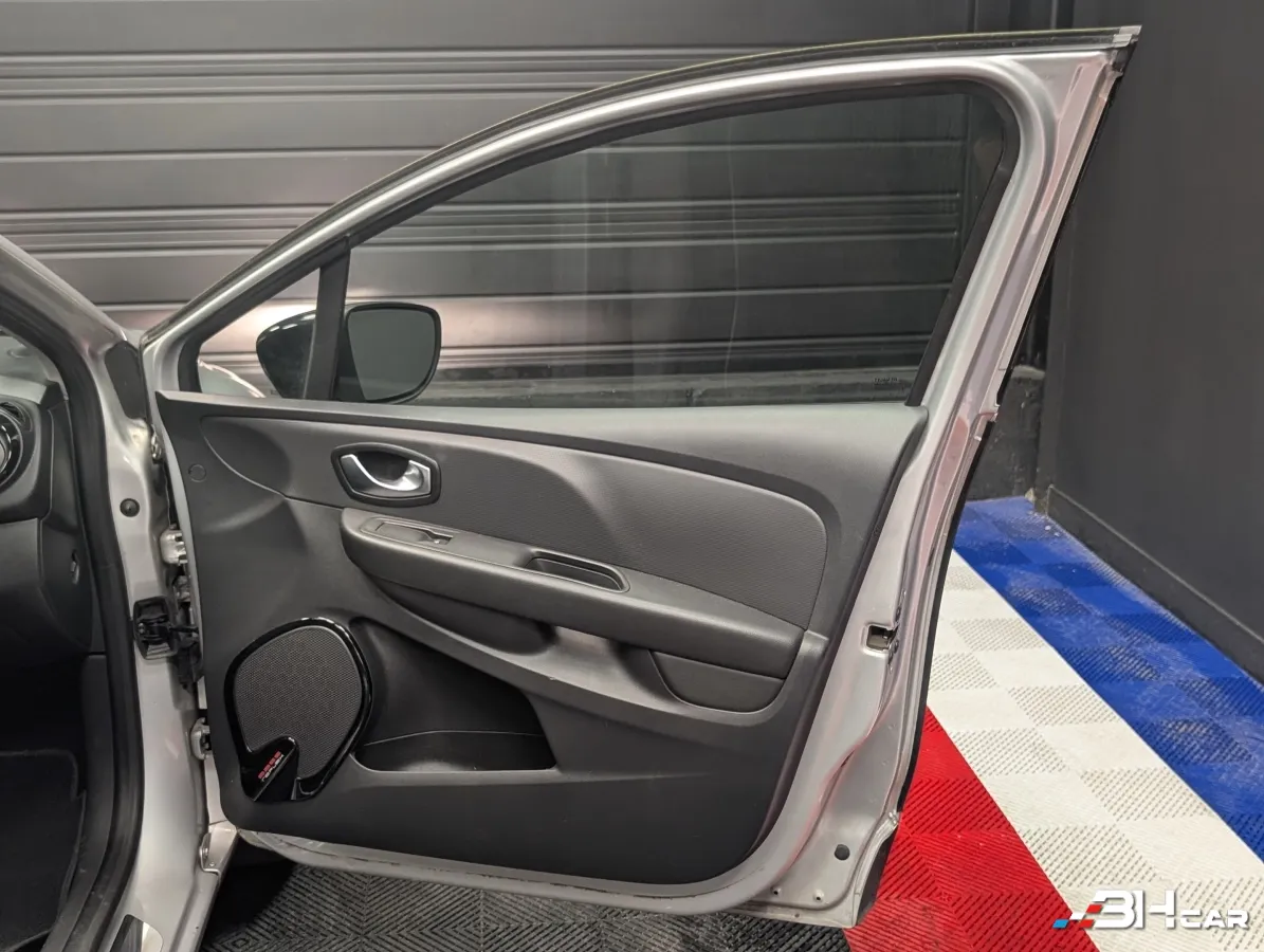 Renault Clio - photo 29