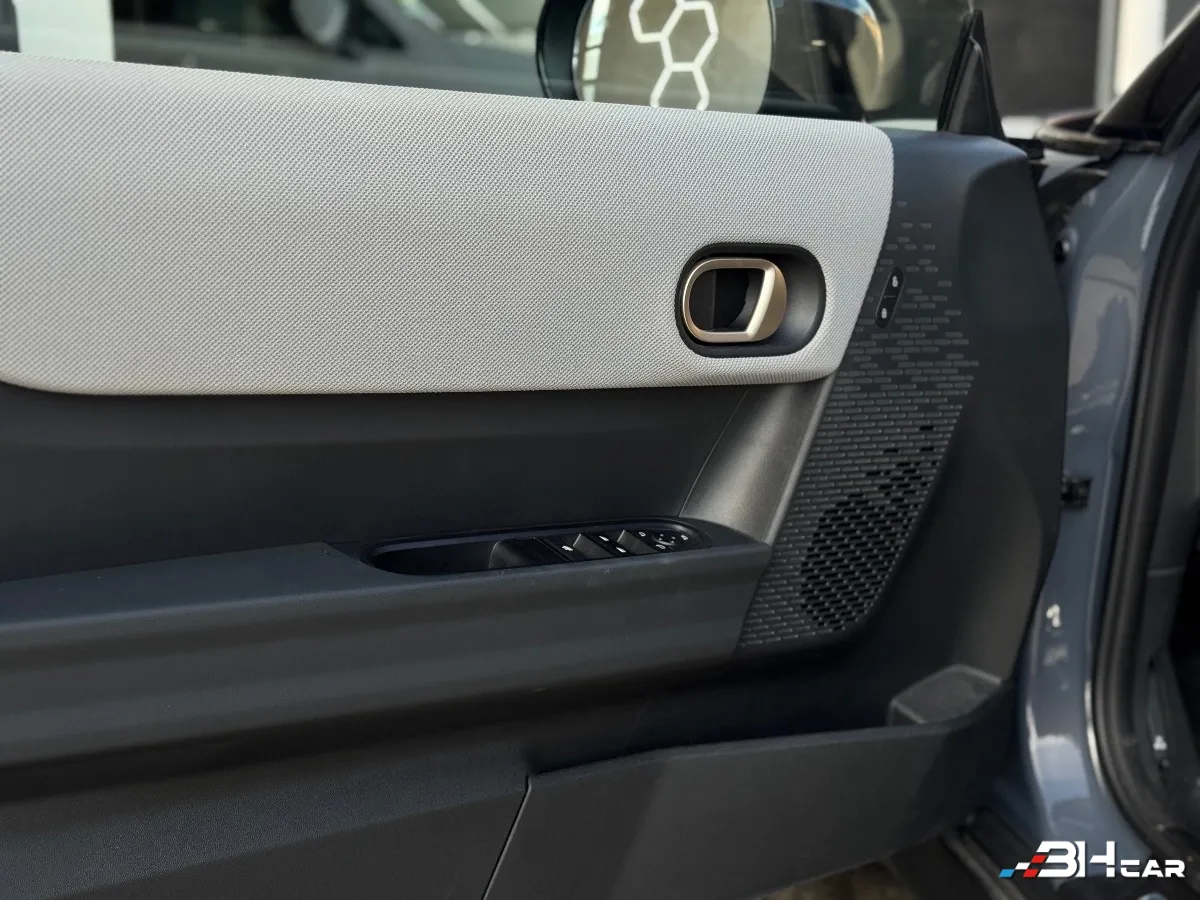 Mini Cabrio - photo 22