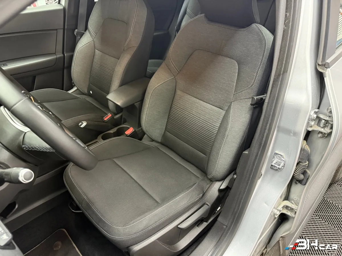 Renault Captur - photo 14