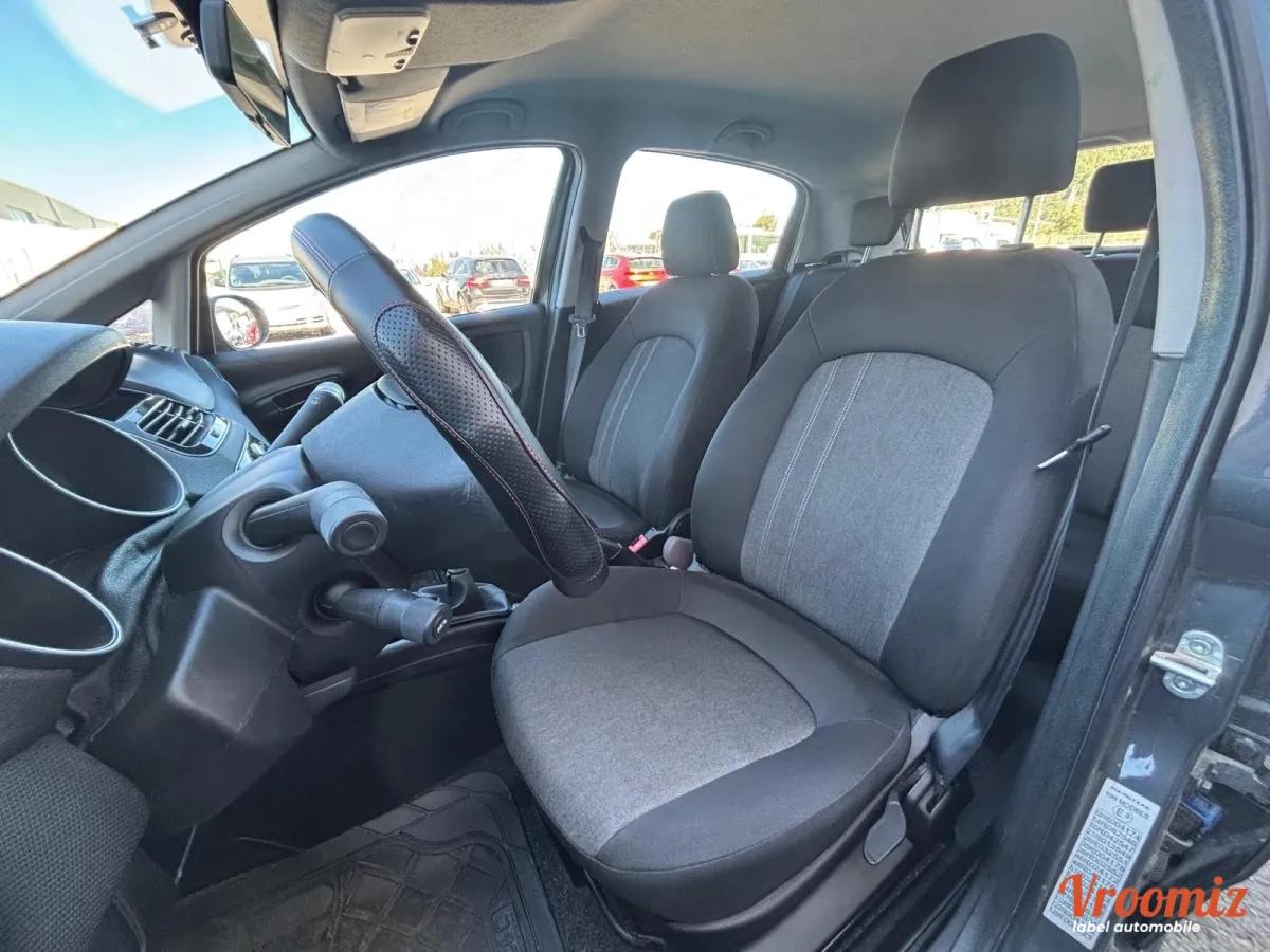 FIAT PUNTO 1.4 8v 78ch S&S Easy 5p - Distribution neuve - Garantie 12 Mois