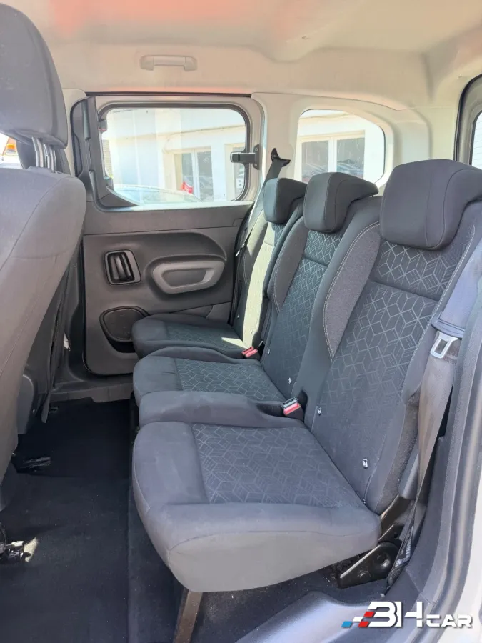 Peugeot Rifter - photo 7