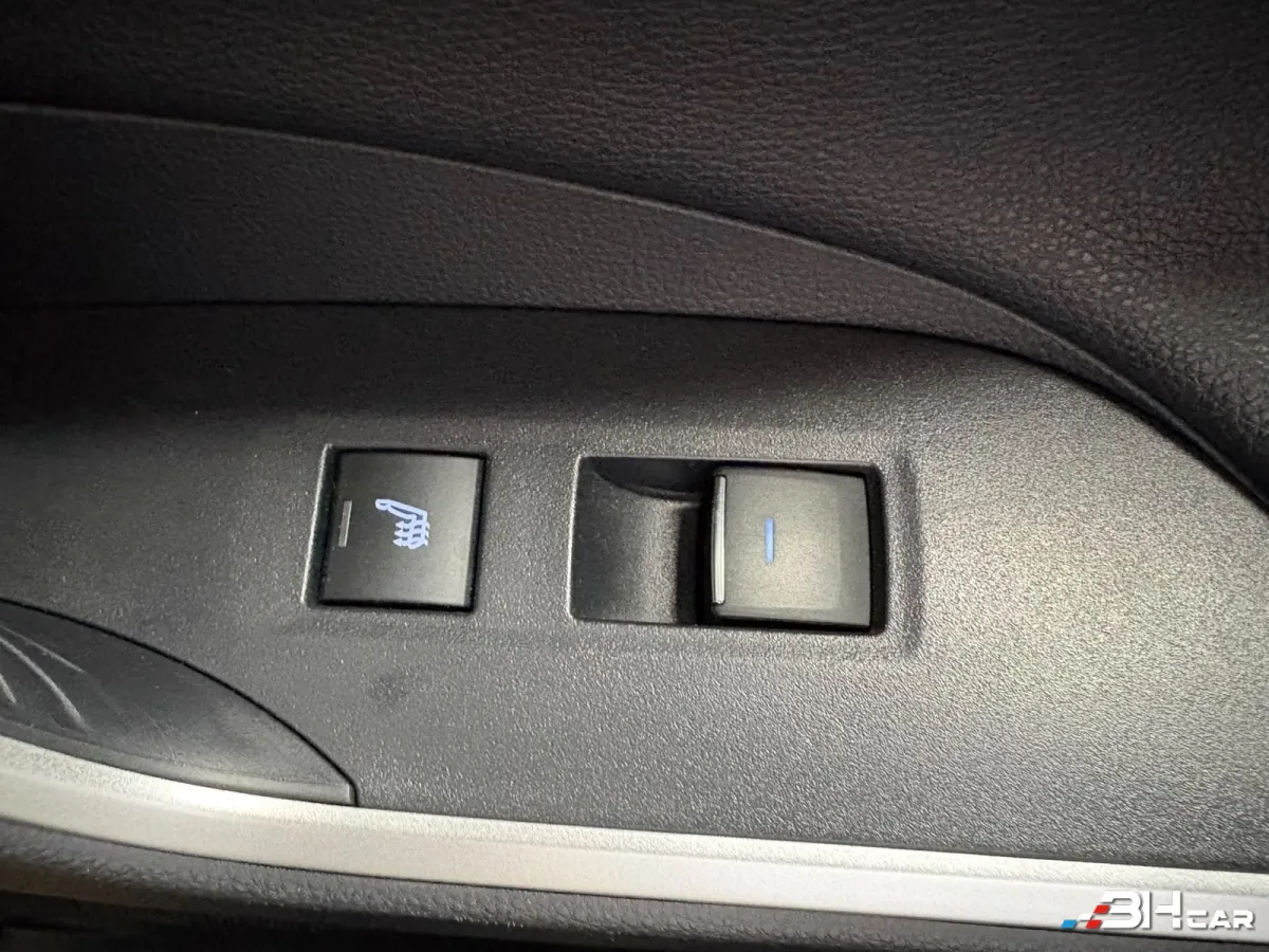 Toyota Rav-4 - photo 19