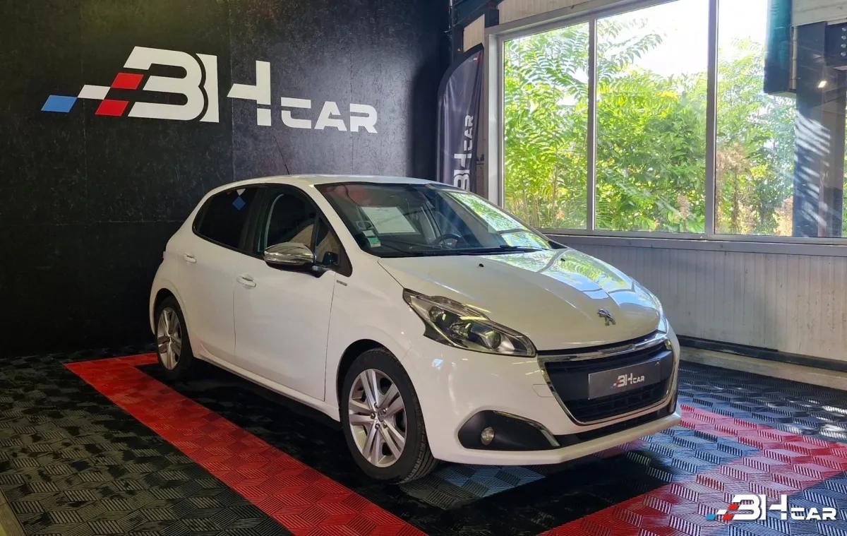 Image: Peugeot 208 GENERATION-I 1.2 PURETECH 80 STYLE