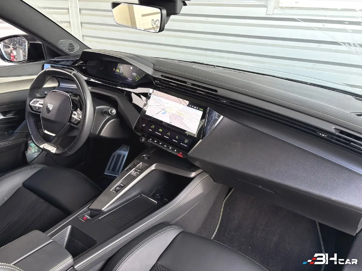 Peugeot 308 - photo 9