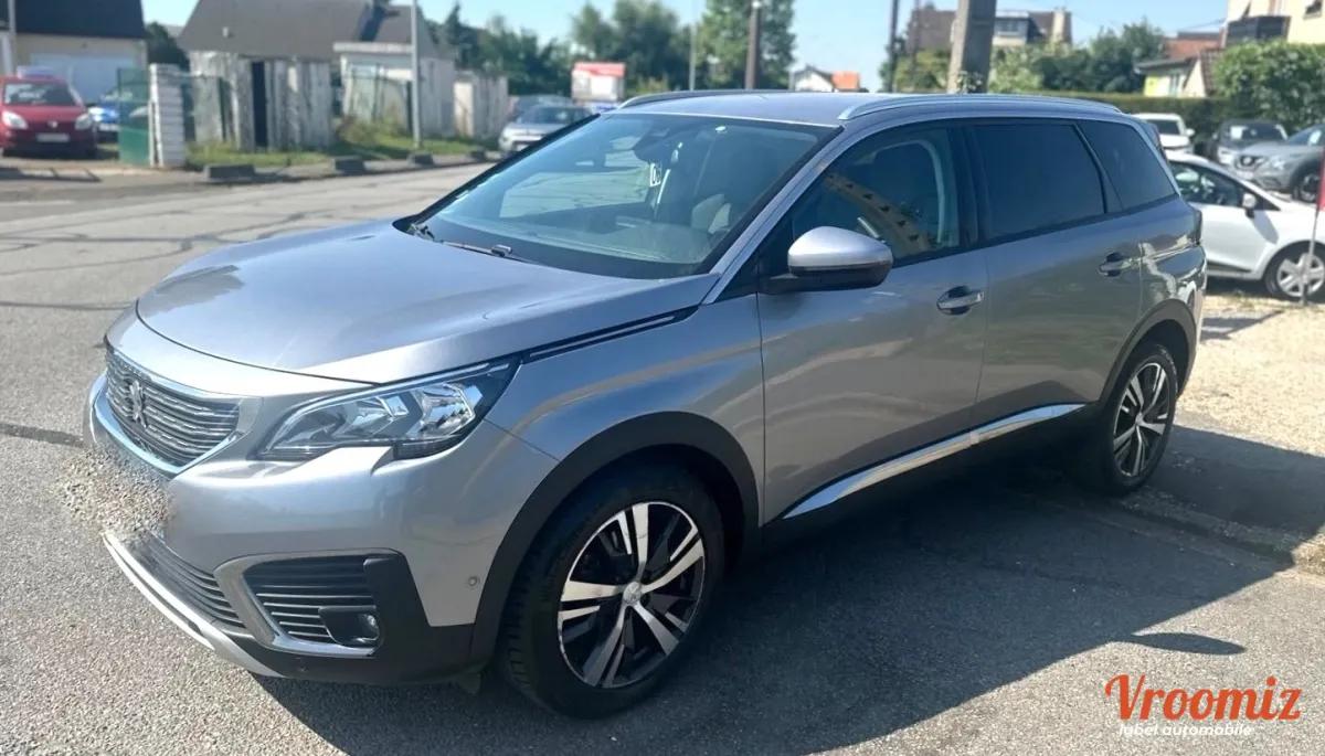Peugeot 5008