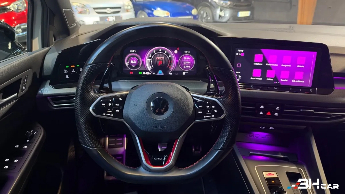 Volkswagen Golf - photo 24