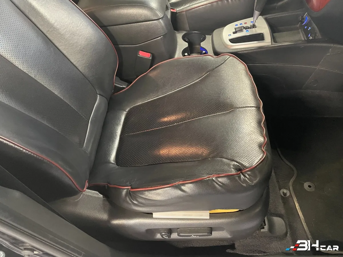 Hyundai Santa Fe - photo 23