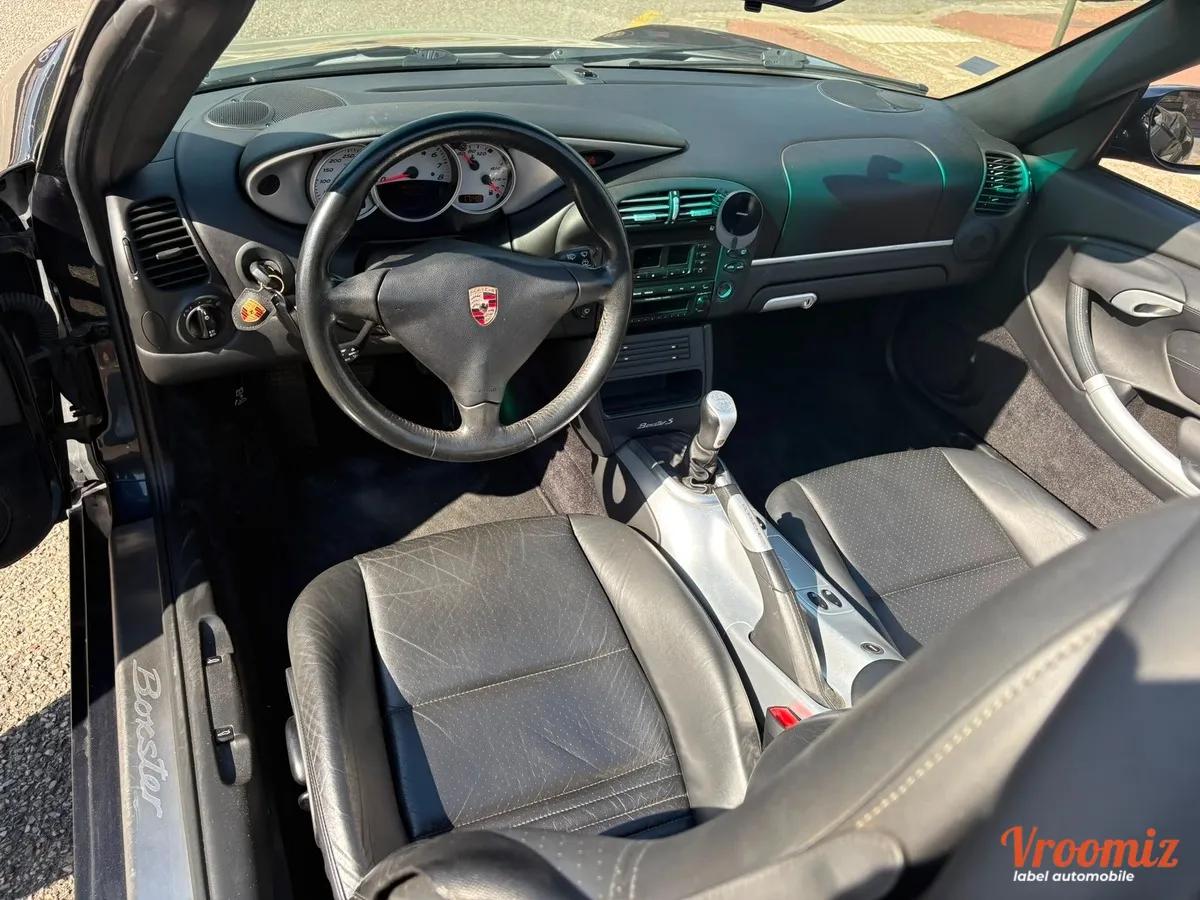 Porsche Boxster 
