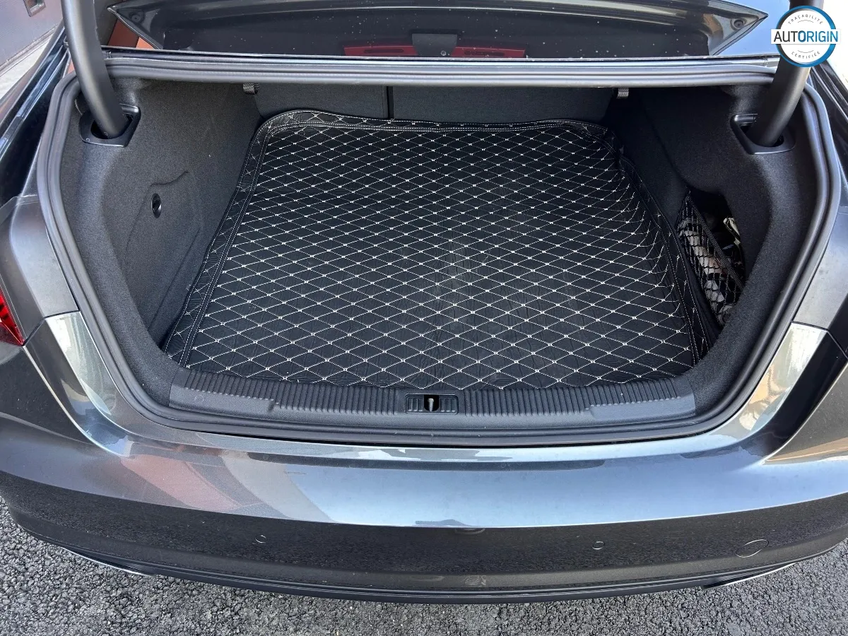 Audi A6 - photo 18