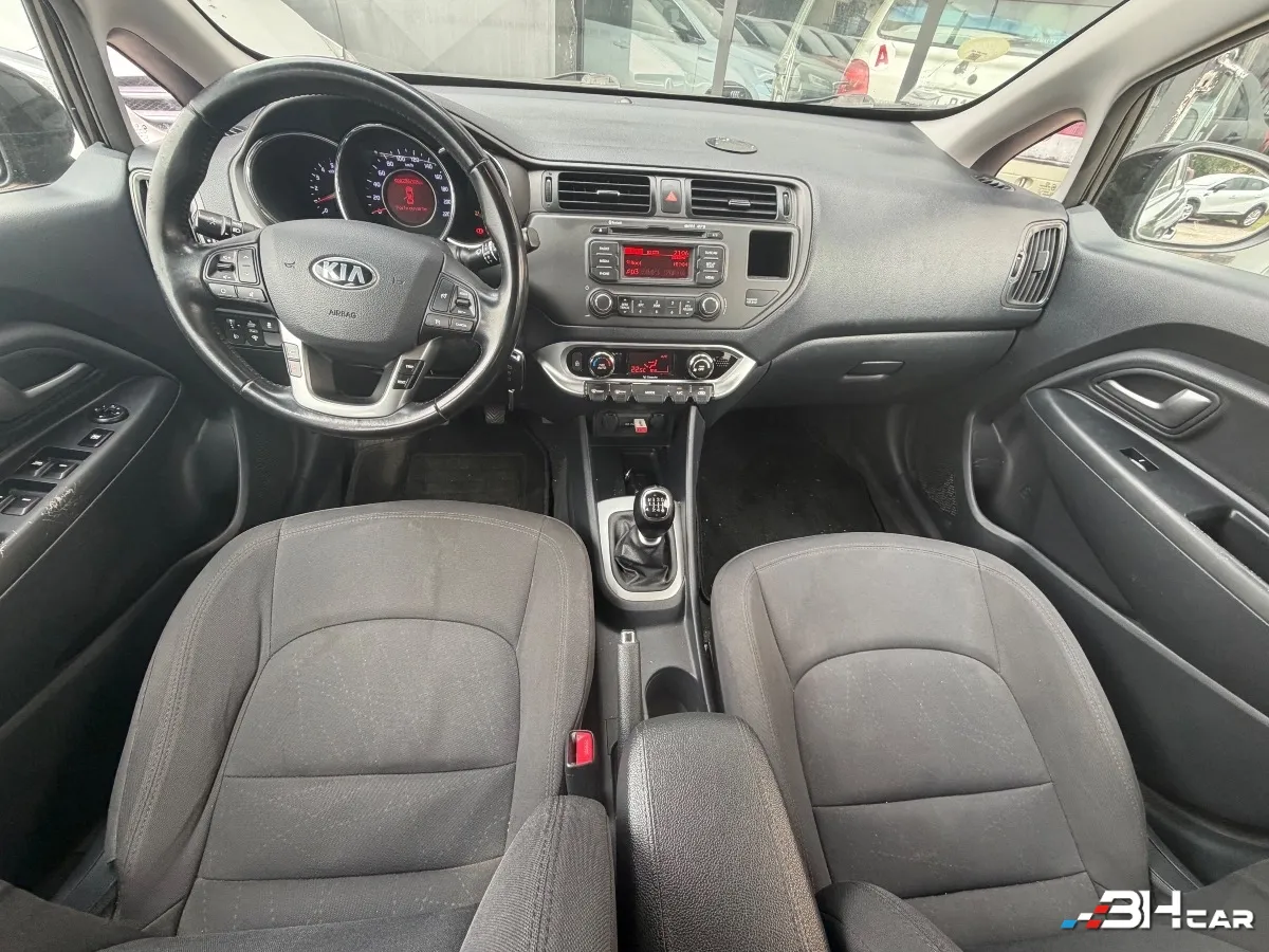 Kia Rio - photo 7