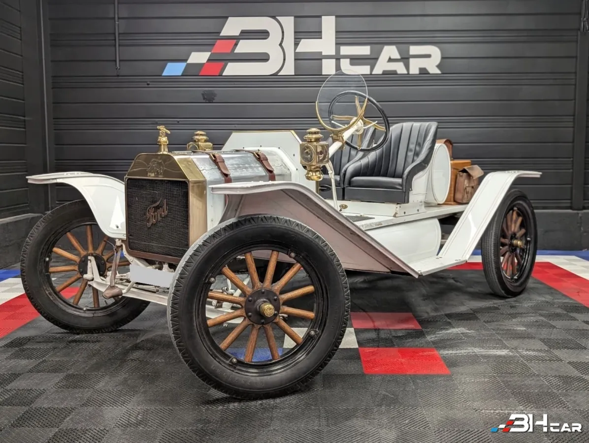 FORD T