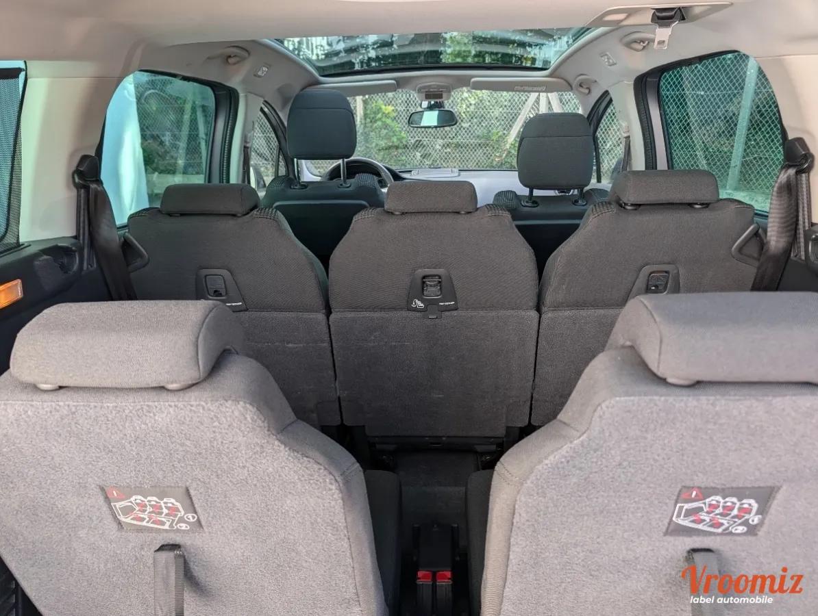 Peugeot 5008 GENERATION-I 1.6 BLUEHDI 120 STYLE EAT BVA START-STOP