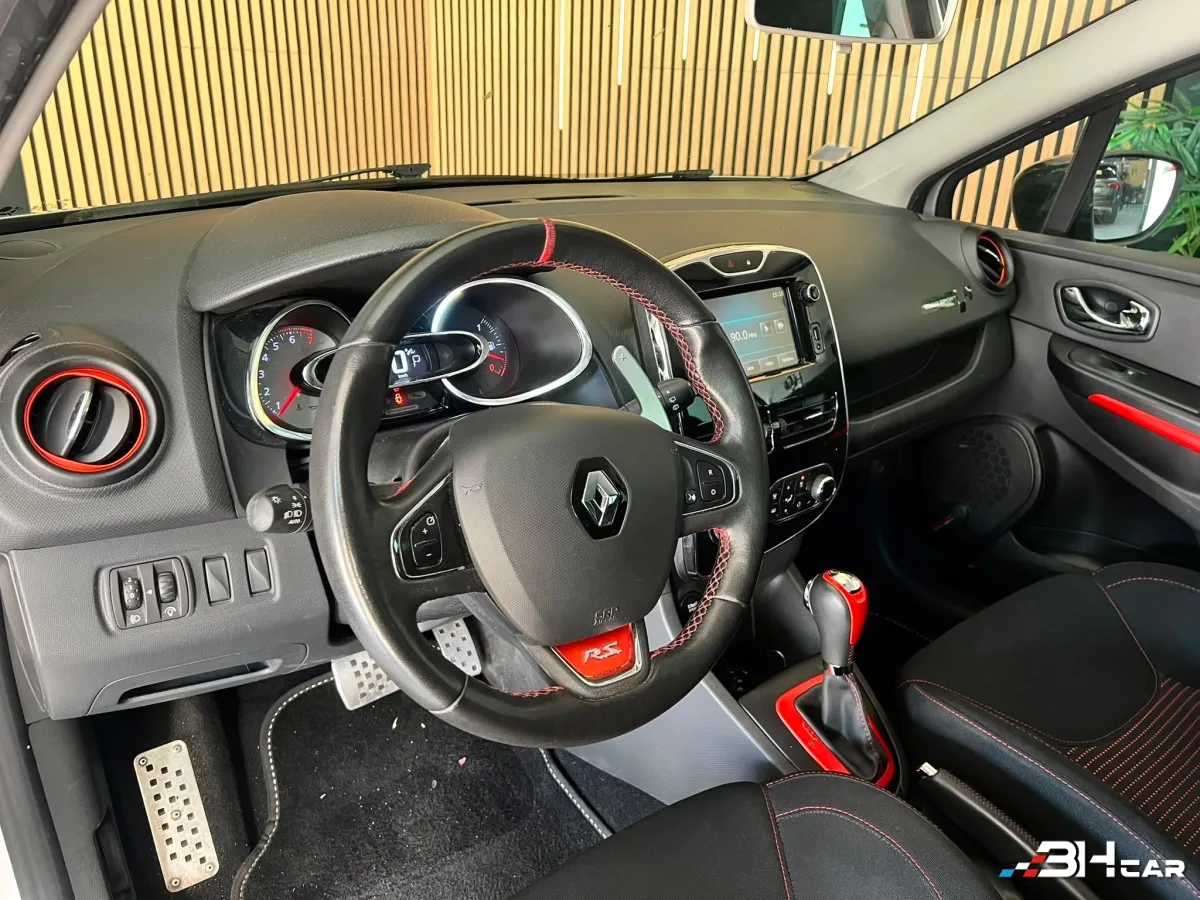 Renault Clio - photo 9