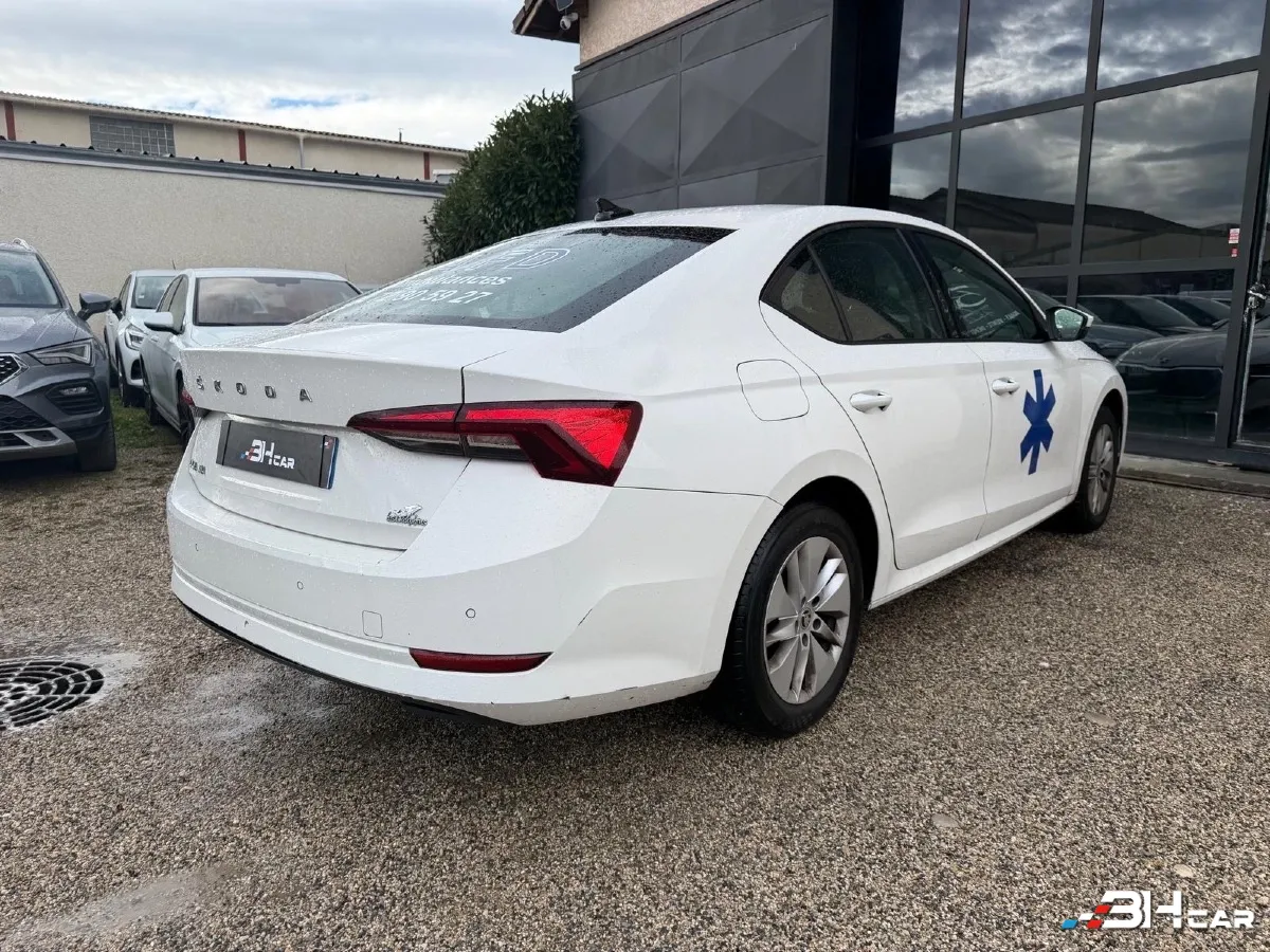 Skoda Octavia - photo 4