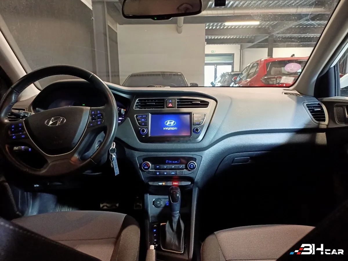 Hyundai I20 - photo 7