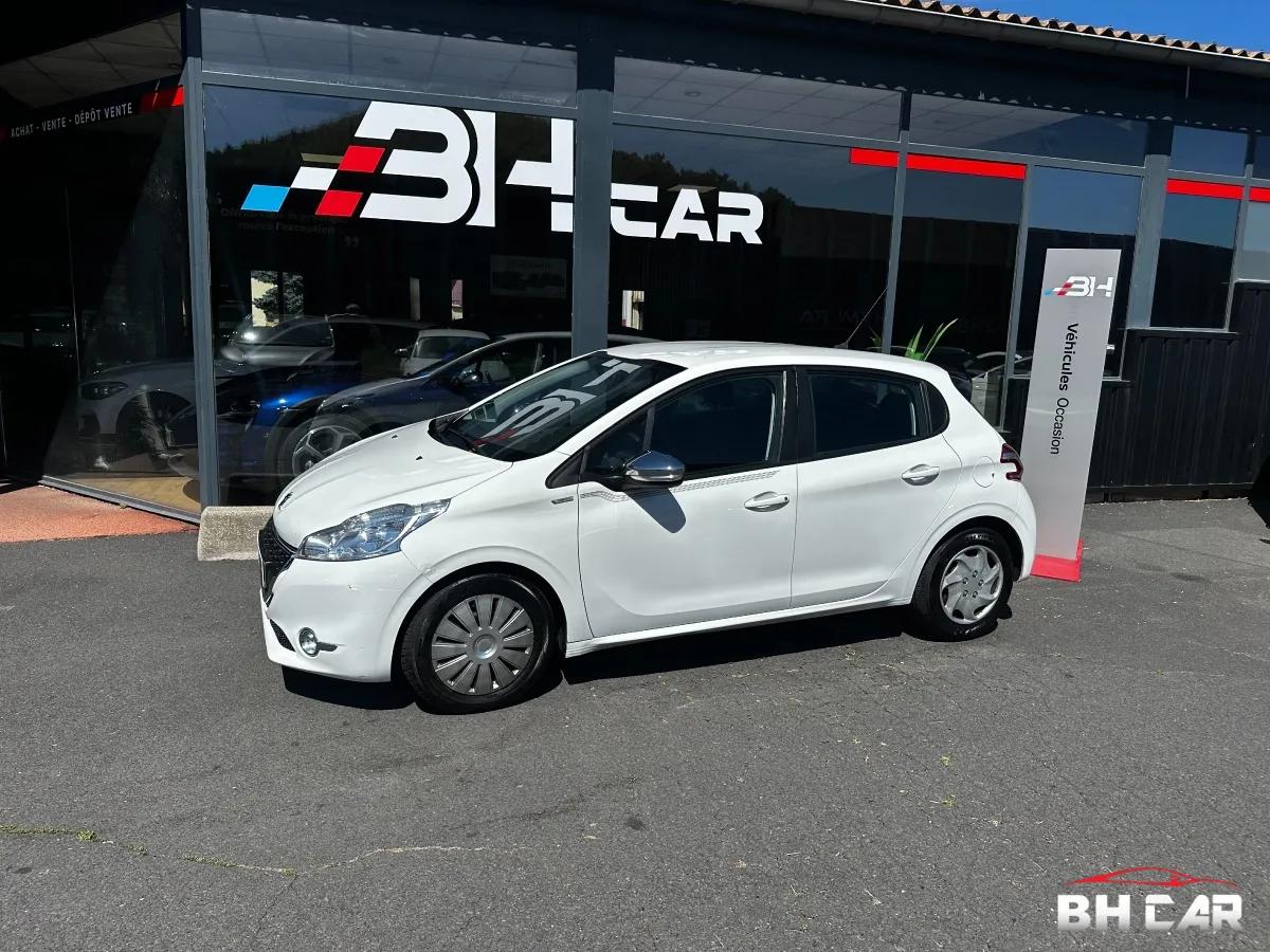 Image: Peugeot 208 1.6 E-HDI 90cv URBAN SOUL