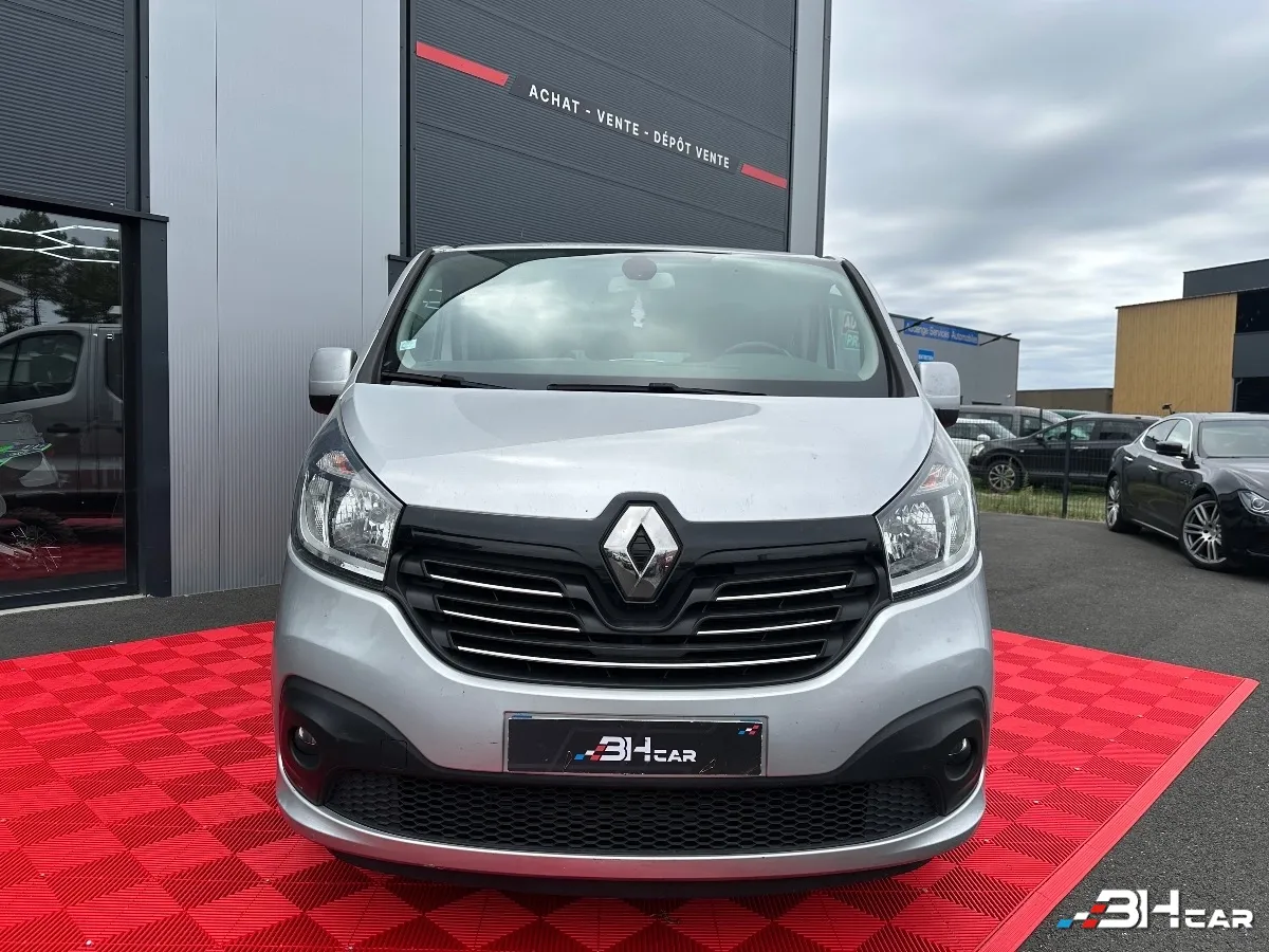 Renault Trafic - photo 2