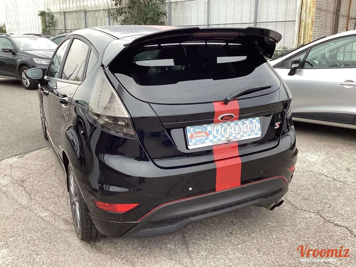 Ford Fiesta 1.0 SCTI 100 VIGNALE BLACK