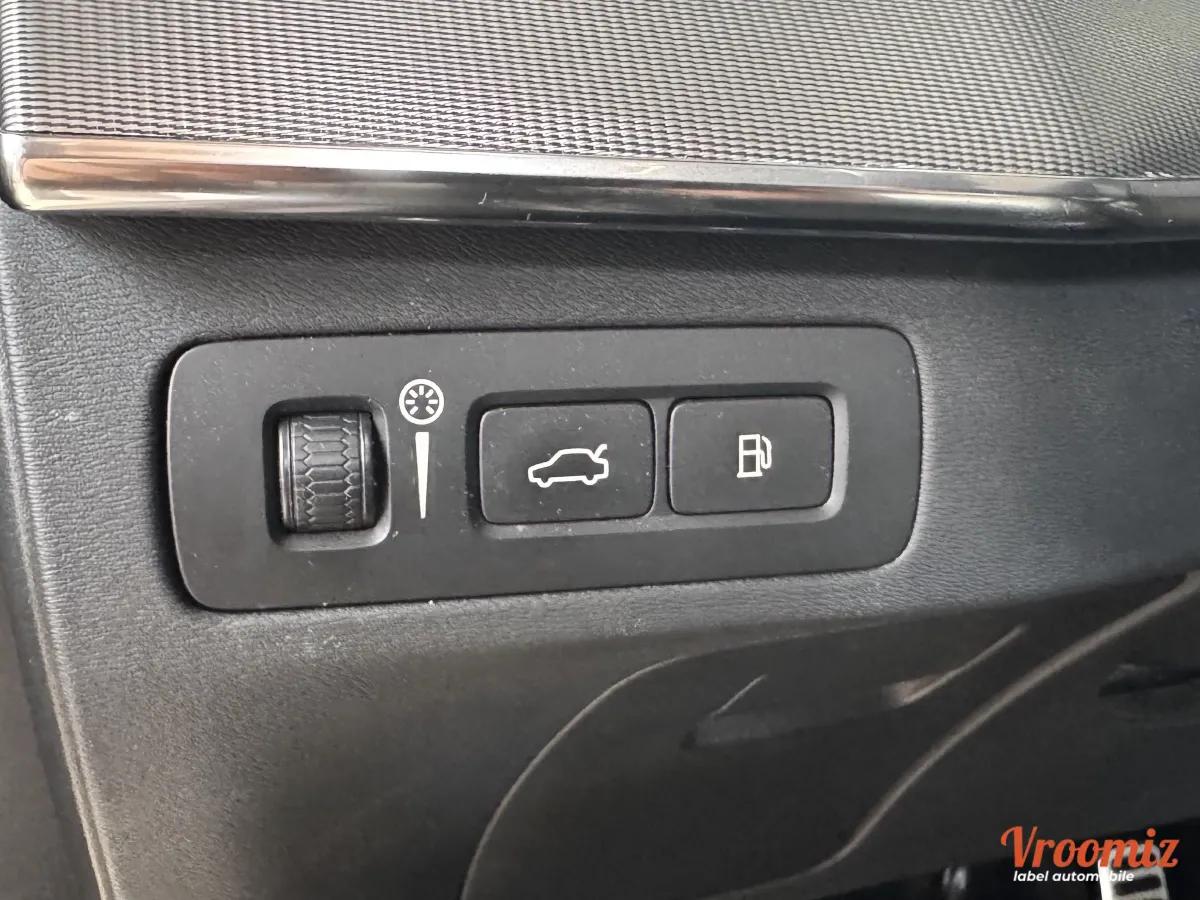 Volvo Xc90 2.0 T8 390H 305 TWIN-ENGINE RECHARGE PHEV HYBRID R-DESIGN AWD GEARTRONIC BVA