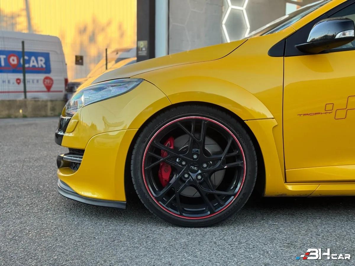 Aperçu indisponible de RENAULT Megane