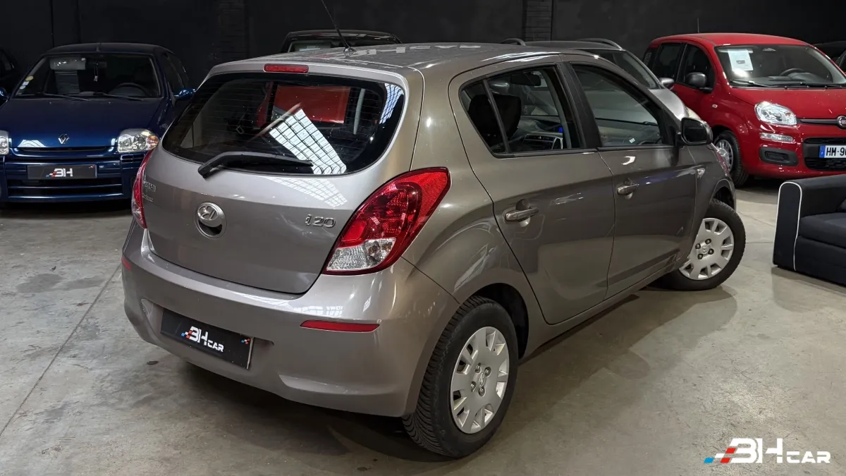 Hyundai I20 - photo 6