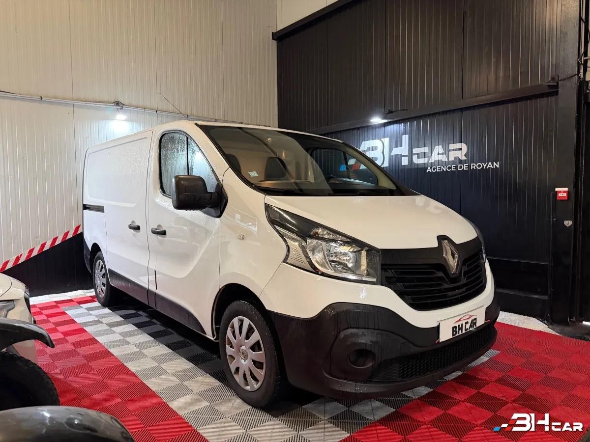 Image: Renault Trafic Vu 1.6 dCi 120ch Energy confort L1H1 - moteur neuf