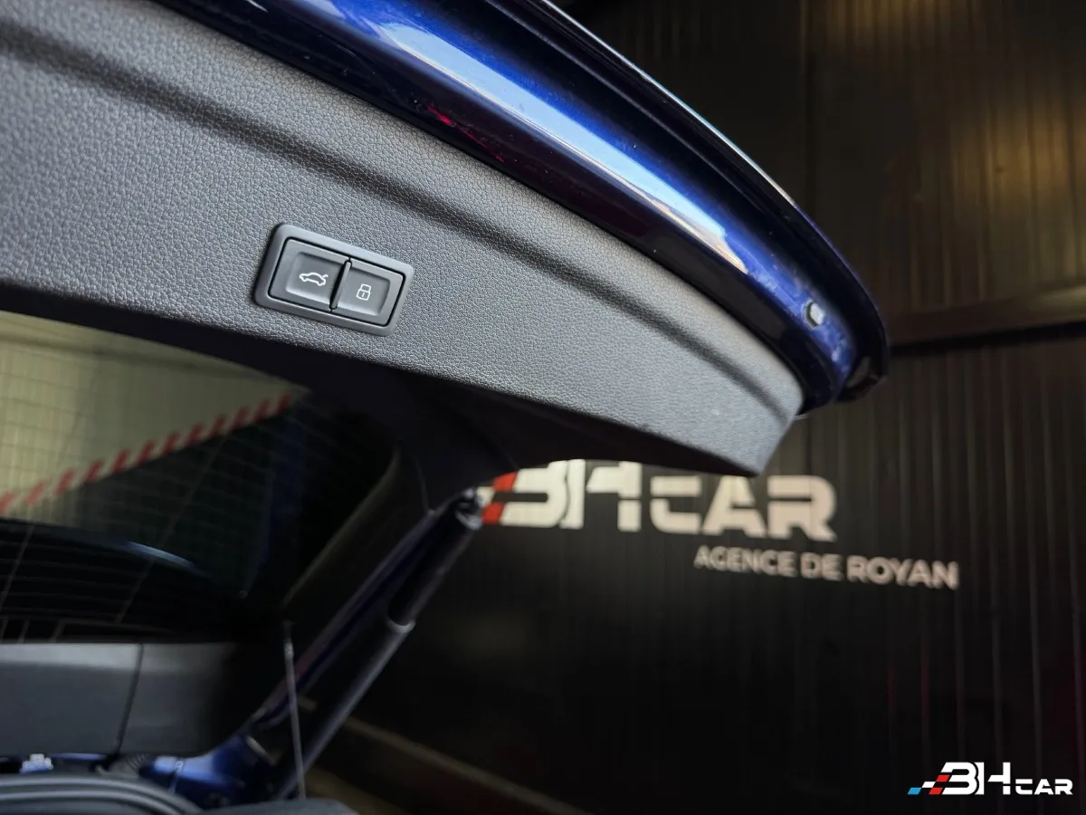 Audi Q3 - photo 13