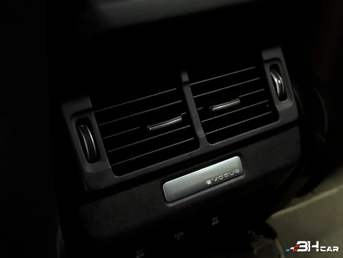 Land Rover Range Rover Evoque - photo 29