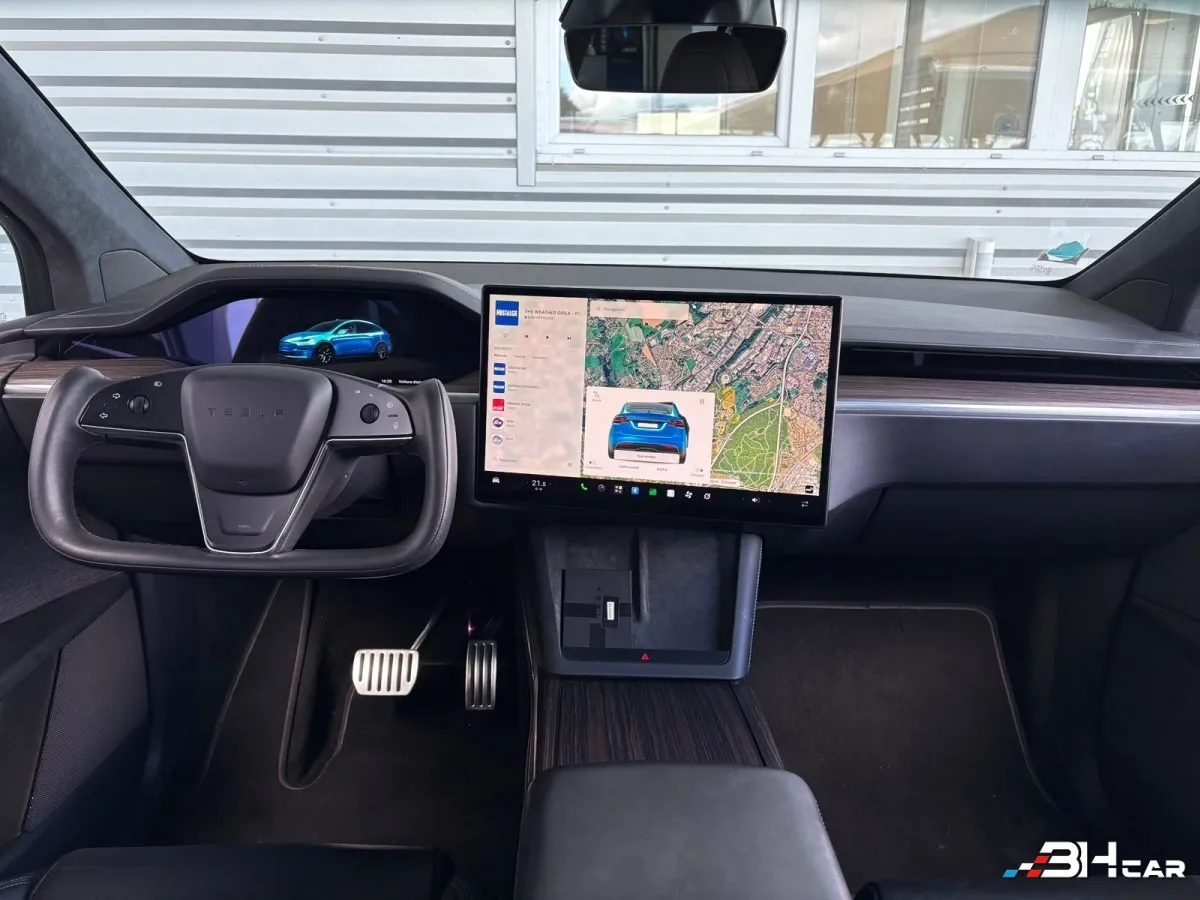 Tesla Model-x - photo 11
