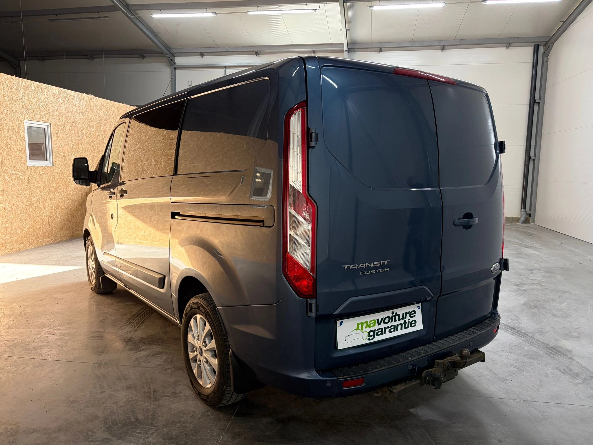 Ford Transit Custom Vu 6 PLACES/2.0 TDCI 130 L1H1 LIMITED - Garantie 12 mois FOURGON 270 2.0 TDCI 130 L1H1 COURT PC-TN LIMITED — photo 3