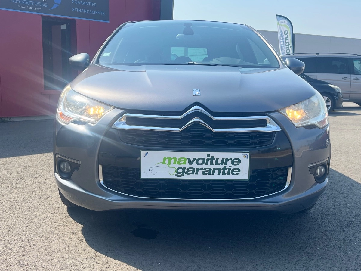 Ds Automobiles Ds 4 1.6 HDI 110 SOCHIC — photo 2