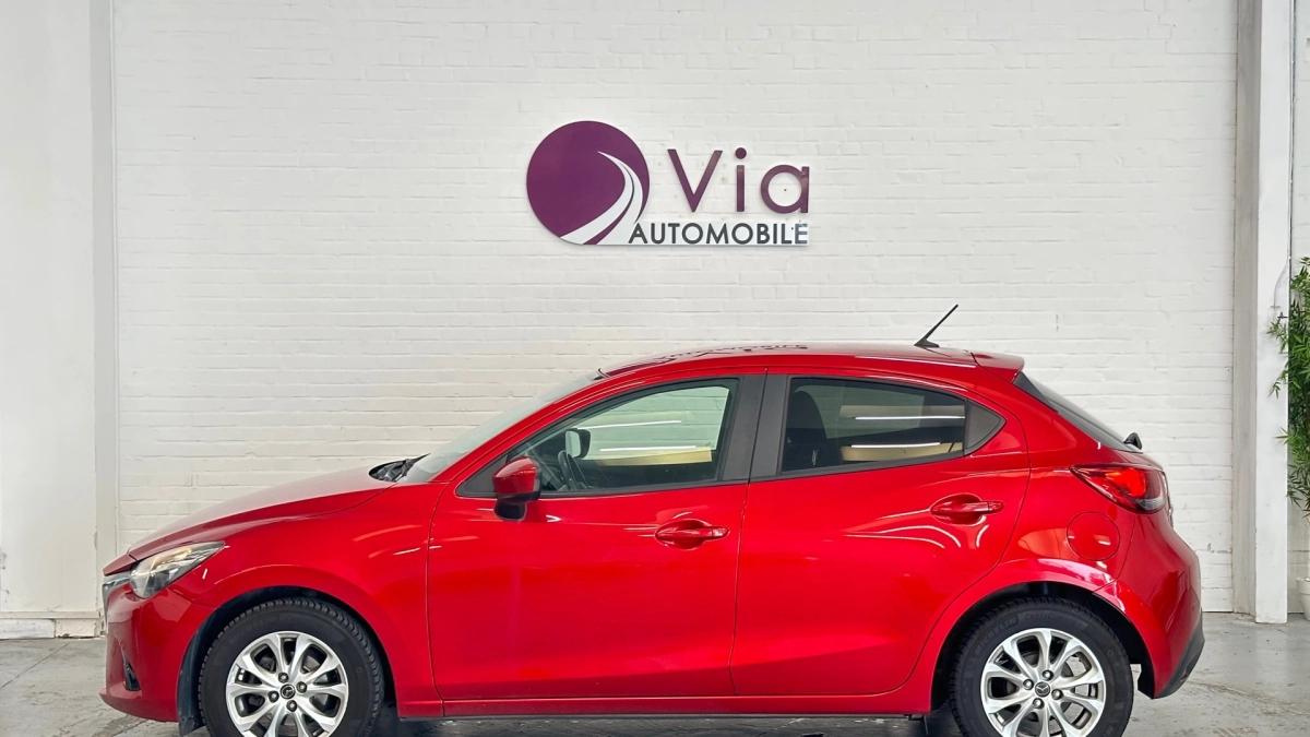 Mazda 2