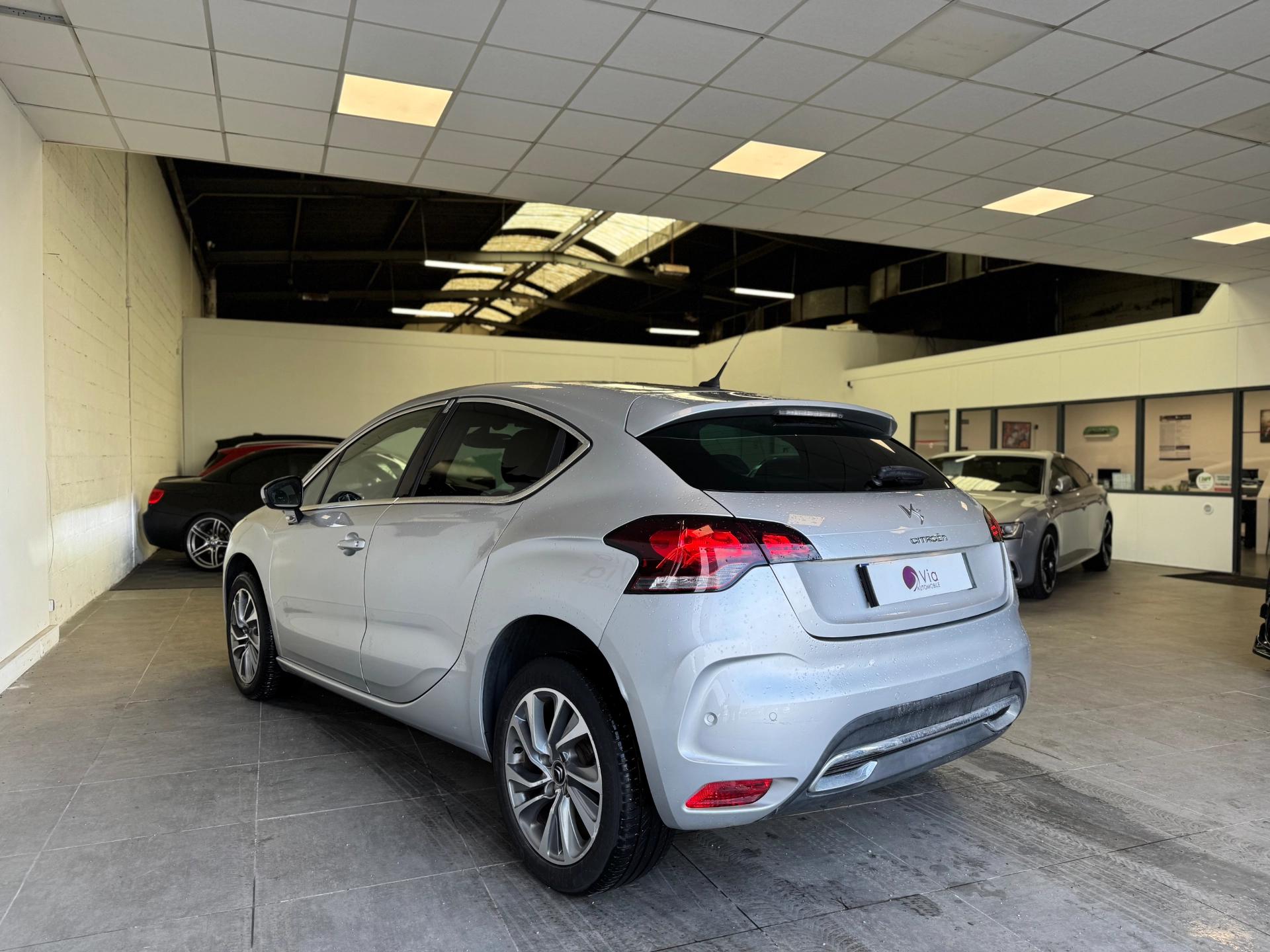 Ds Automobiles Ds 4