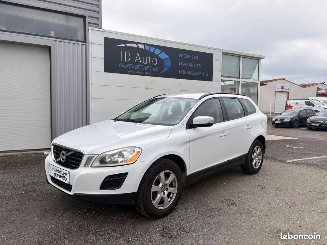 Volvo Xc60 2.4 D 165 KINETIC AWD GARANTIE 12 MOIS