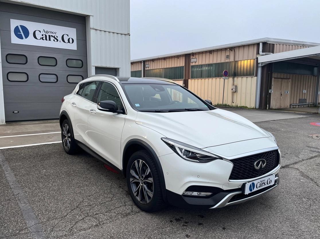 Infiniti Qx30 
