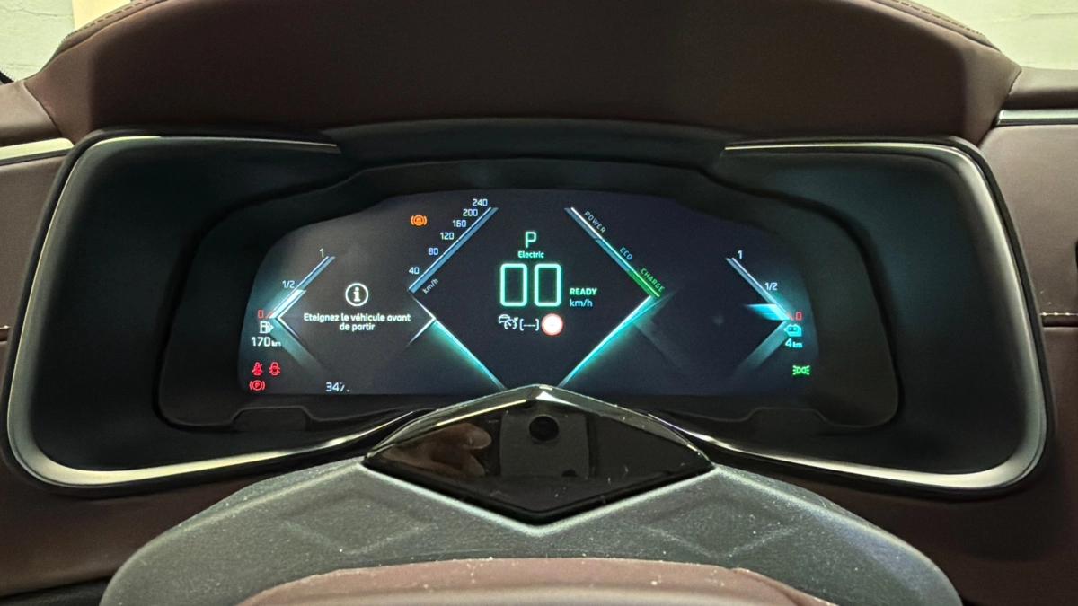Ds Automobiles DS9