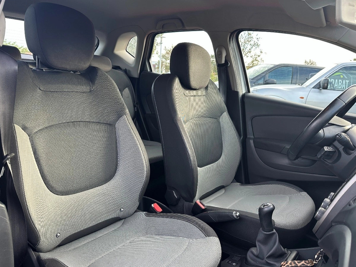 Renault Captur - photo 12