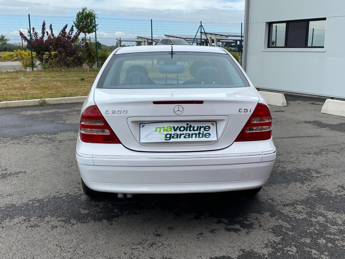 Mercedes Classe C 2.2 200 CDI 115 Elegance Garanti 12mois — photo 4
