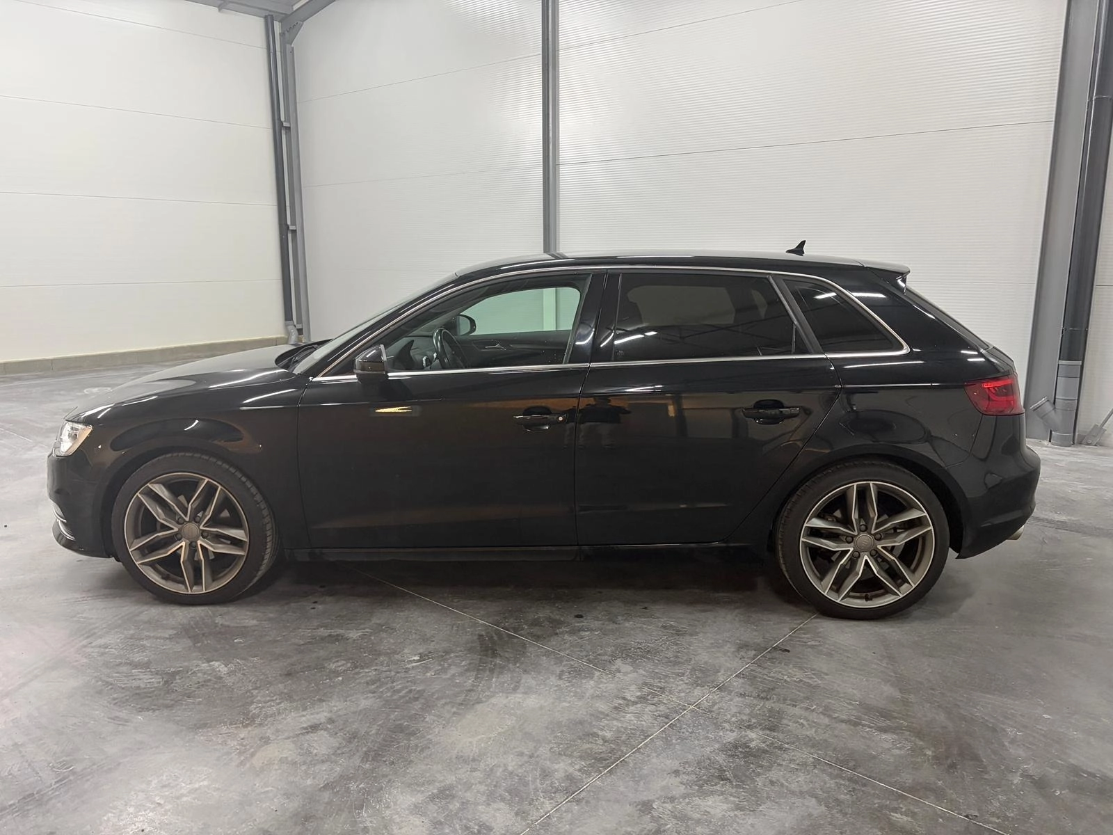 Audi A3 SPORTBACK 2.0 TDI 150 AMBITION LUXE - Garantie 12 mois — photo 2